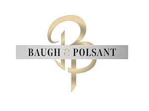 Logo von Baugh & Polsant mit stilisierter goldener Schrift und grauem Band.