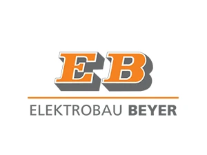Logo von Elektrobau Beyer mit orange-grauen Initialen EB über dem Firmennamen in grauer Schrift.